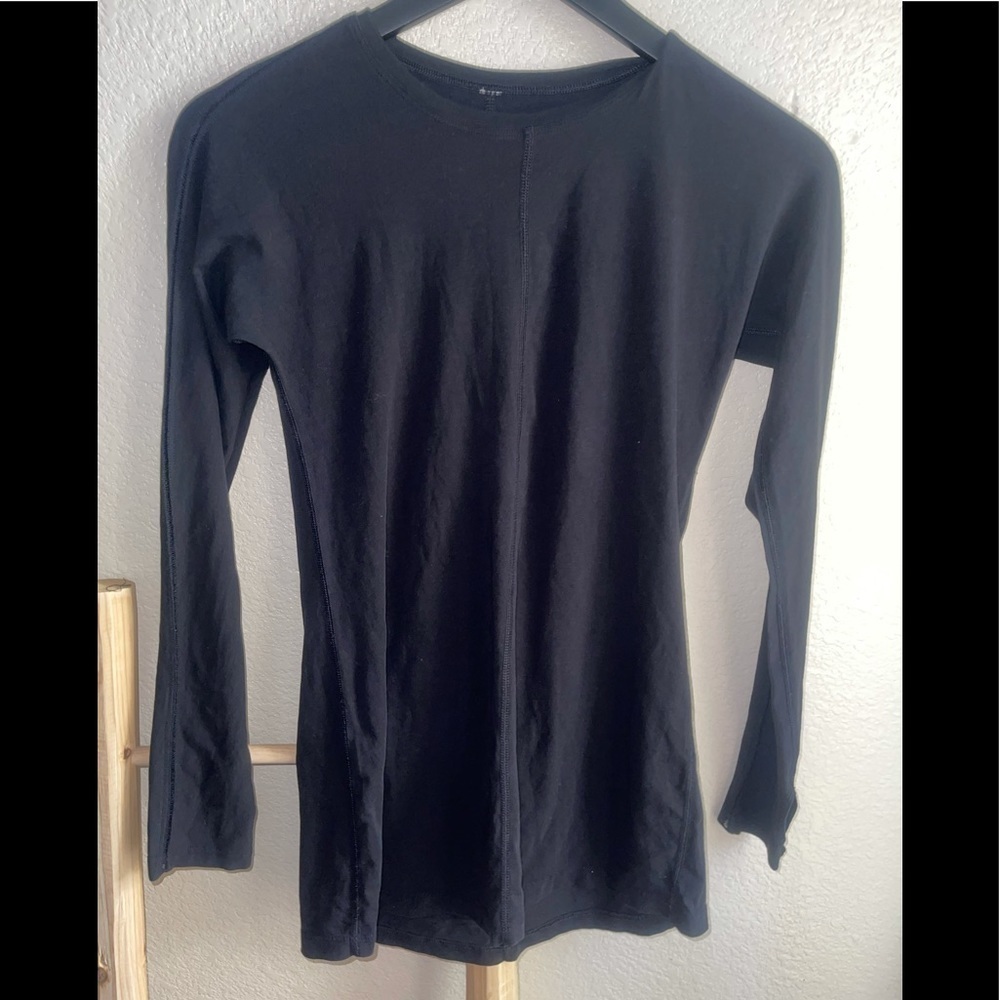 lululemon long sleeve black
